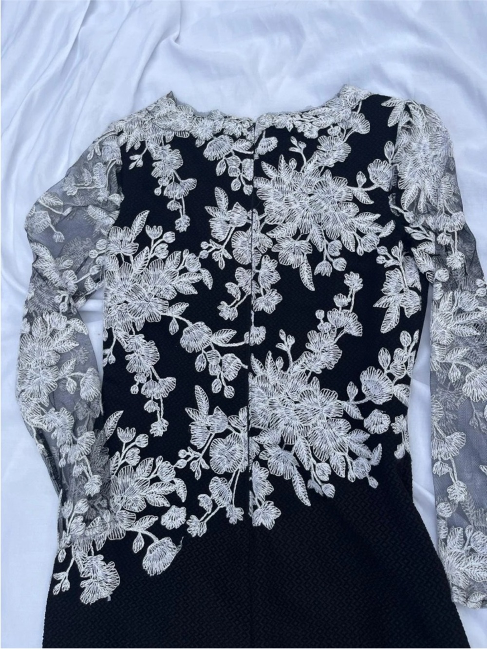 Tadashi Shoji Black Lace Embroidered High Low Gown Size 10 Alt See Measurements - Picture 3 of 15